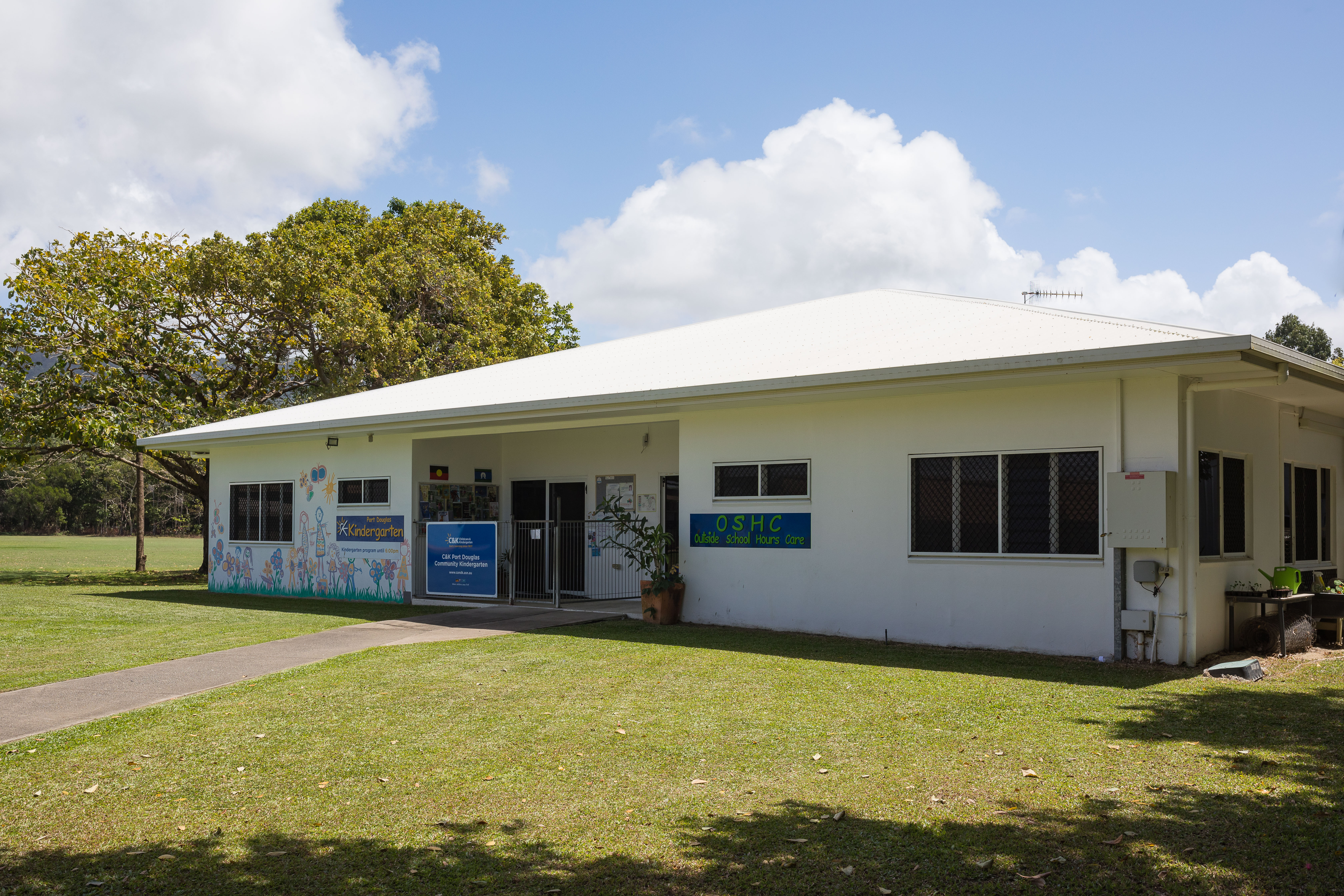 C&K Port Douglas front entrance