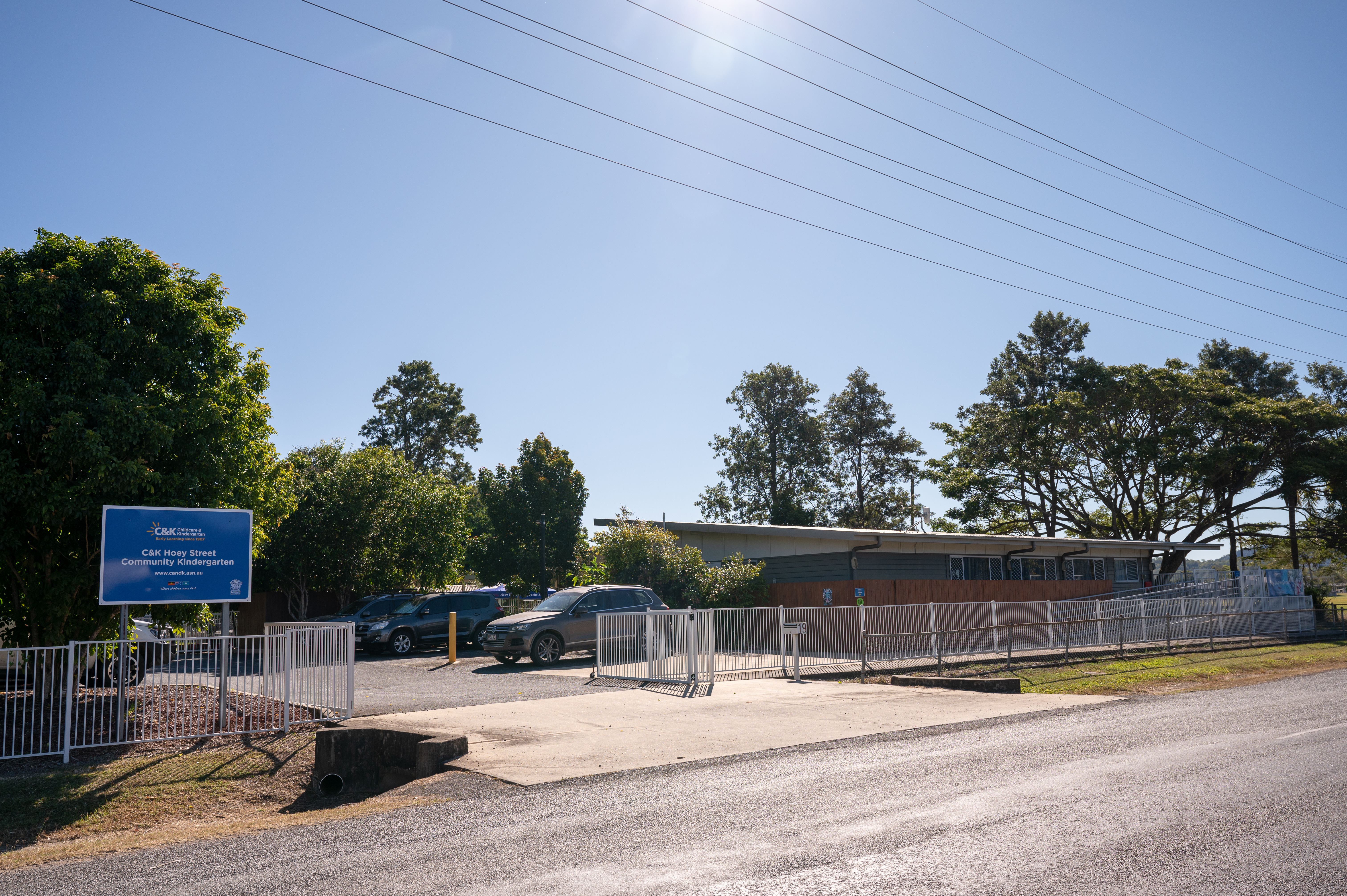 Kindy building from outside including sign