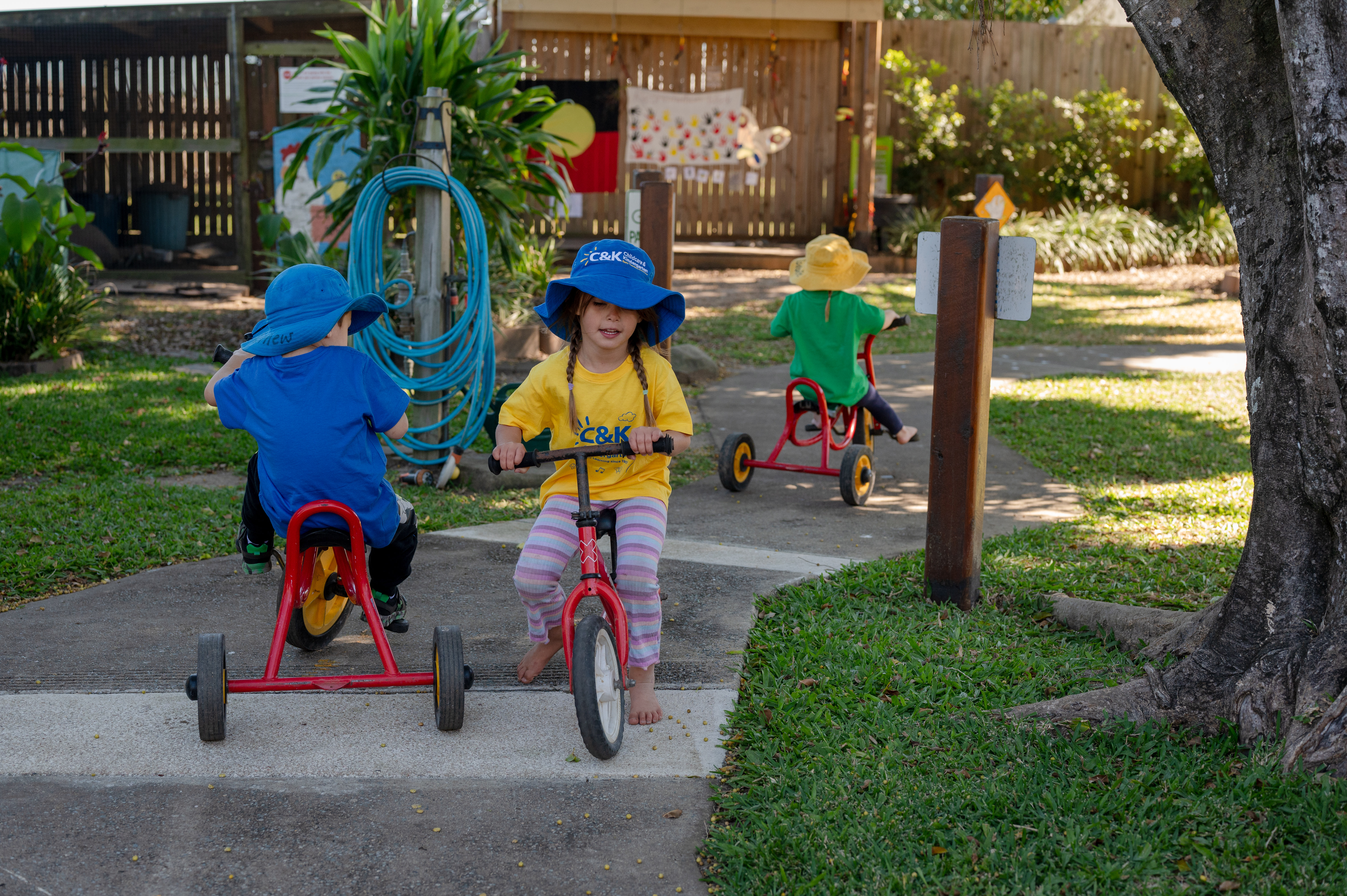 Children on bikes outside