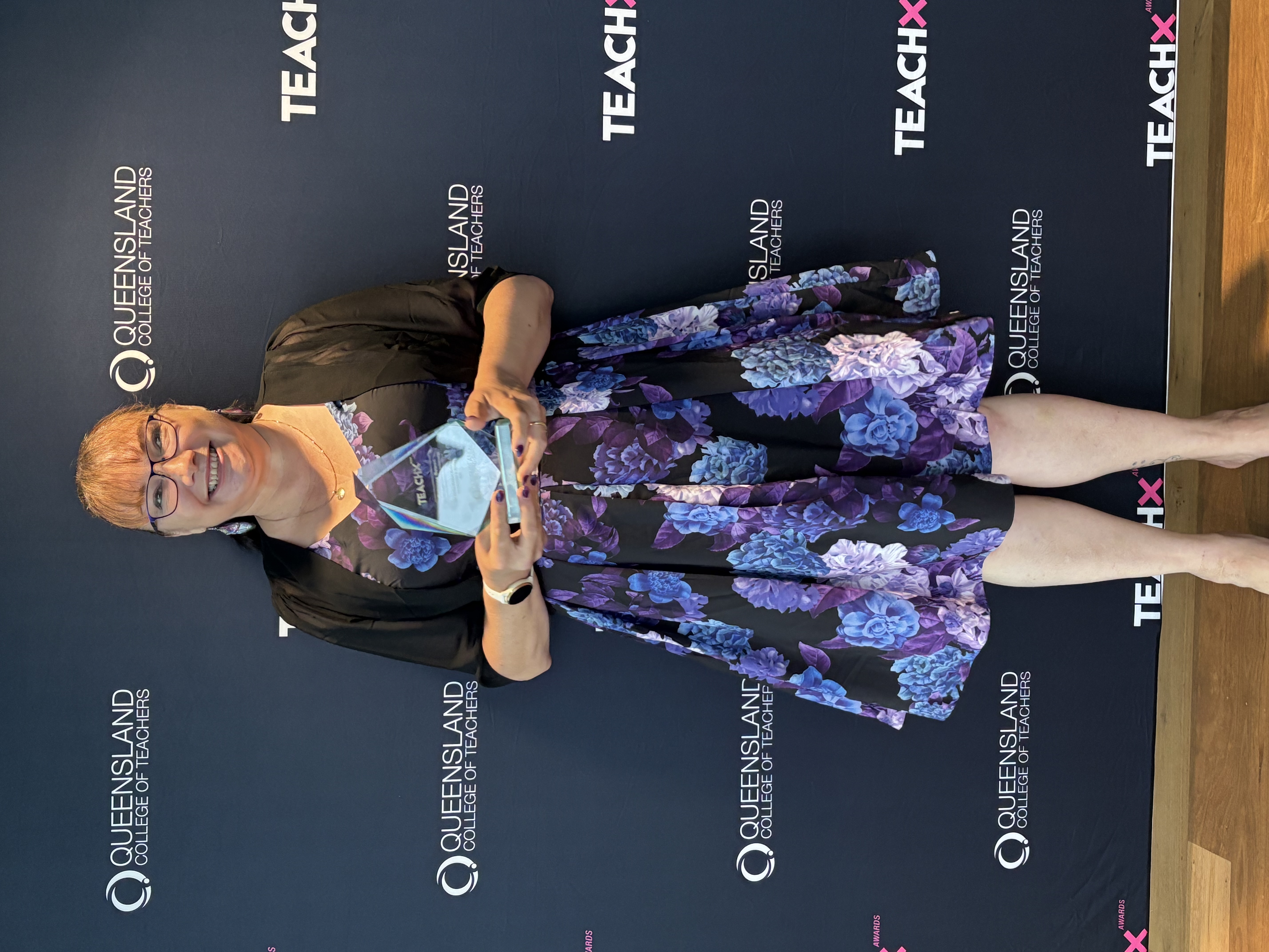 Rebecca Bowen with her award