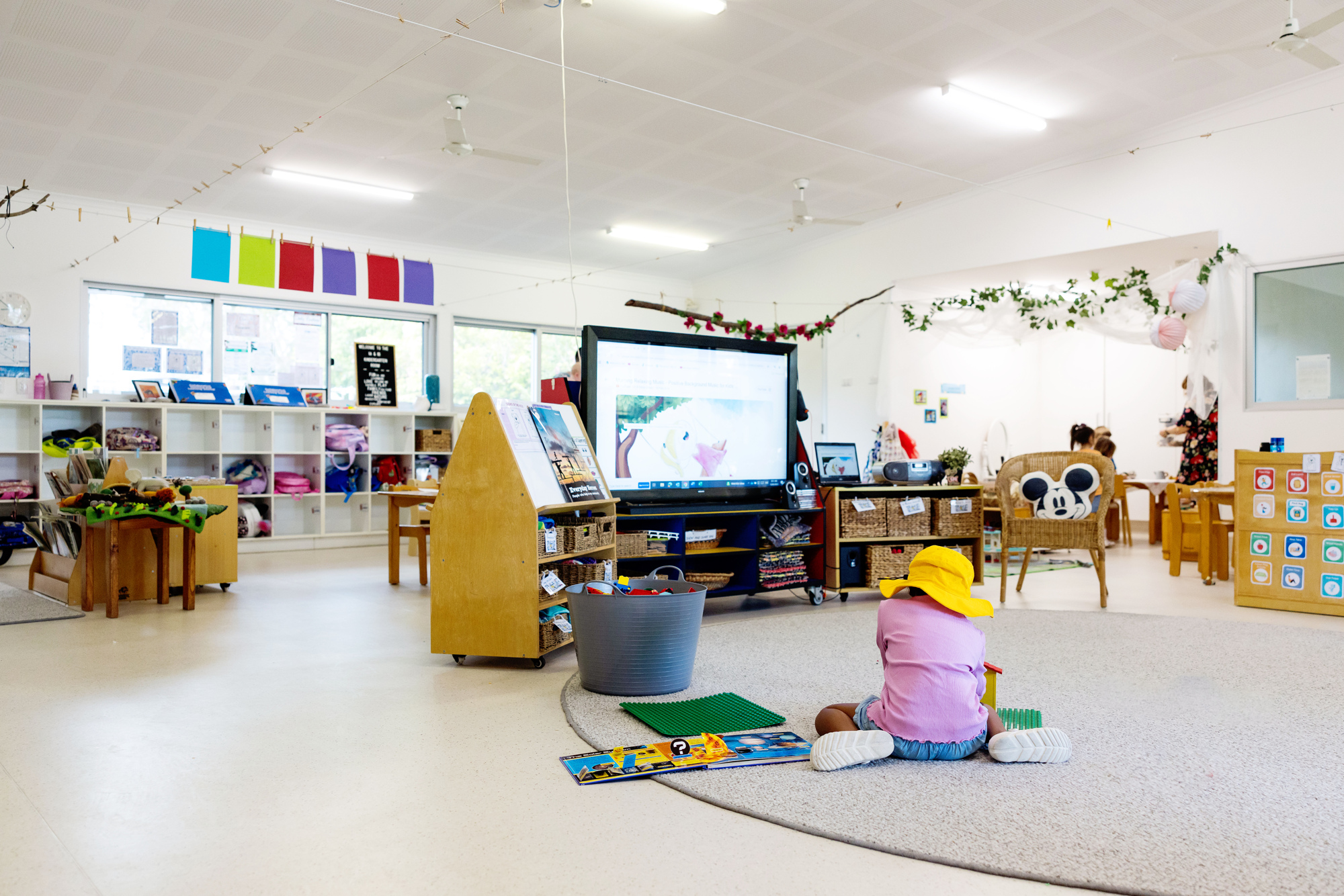Coomera Springs - indoor space