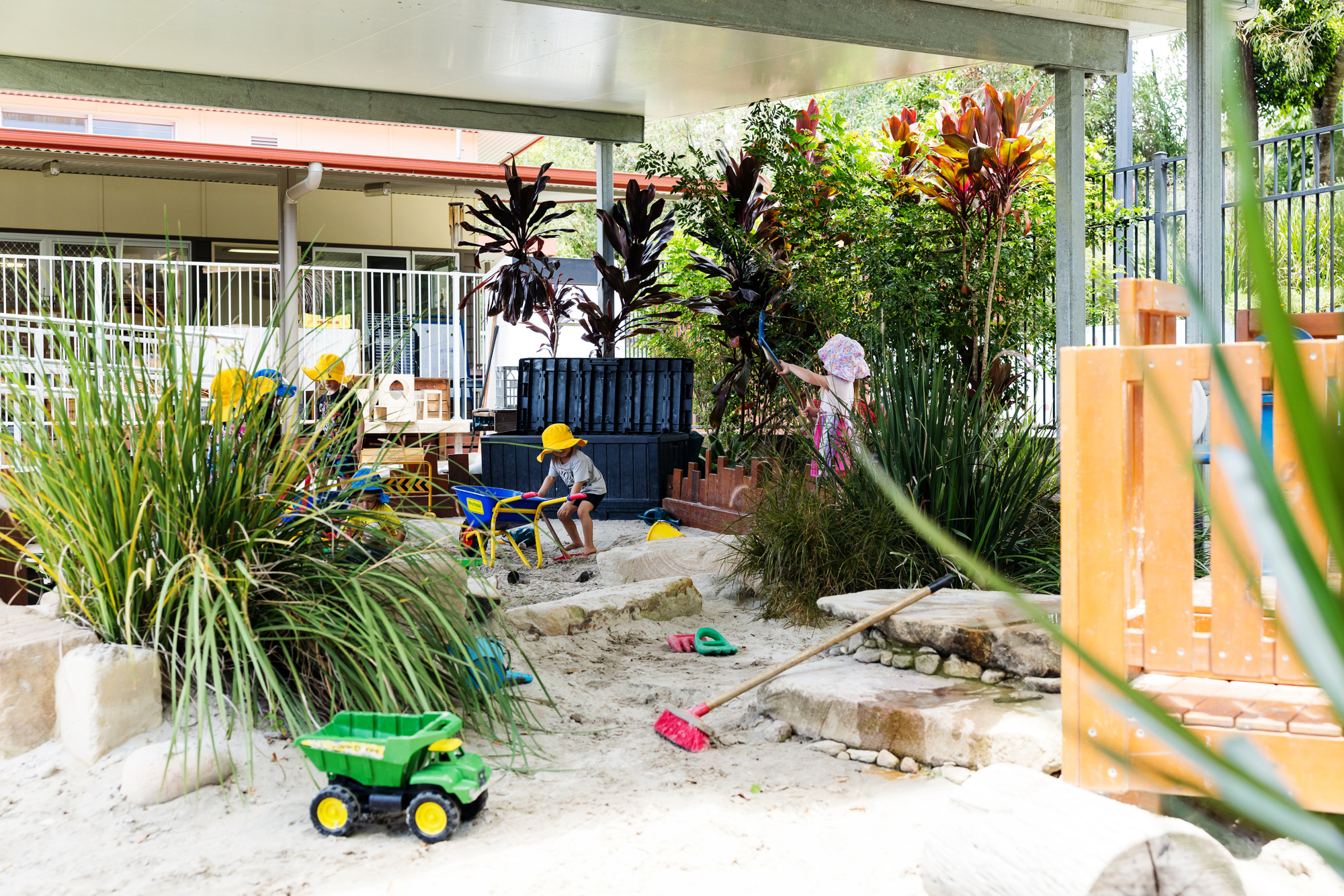 C&K Oxenford - sandpit