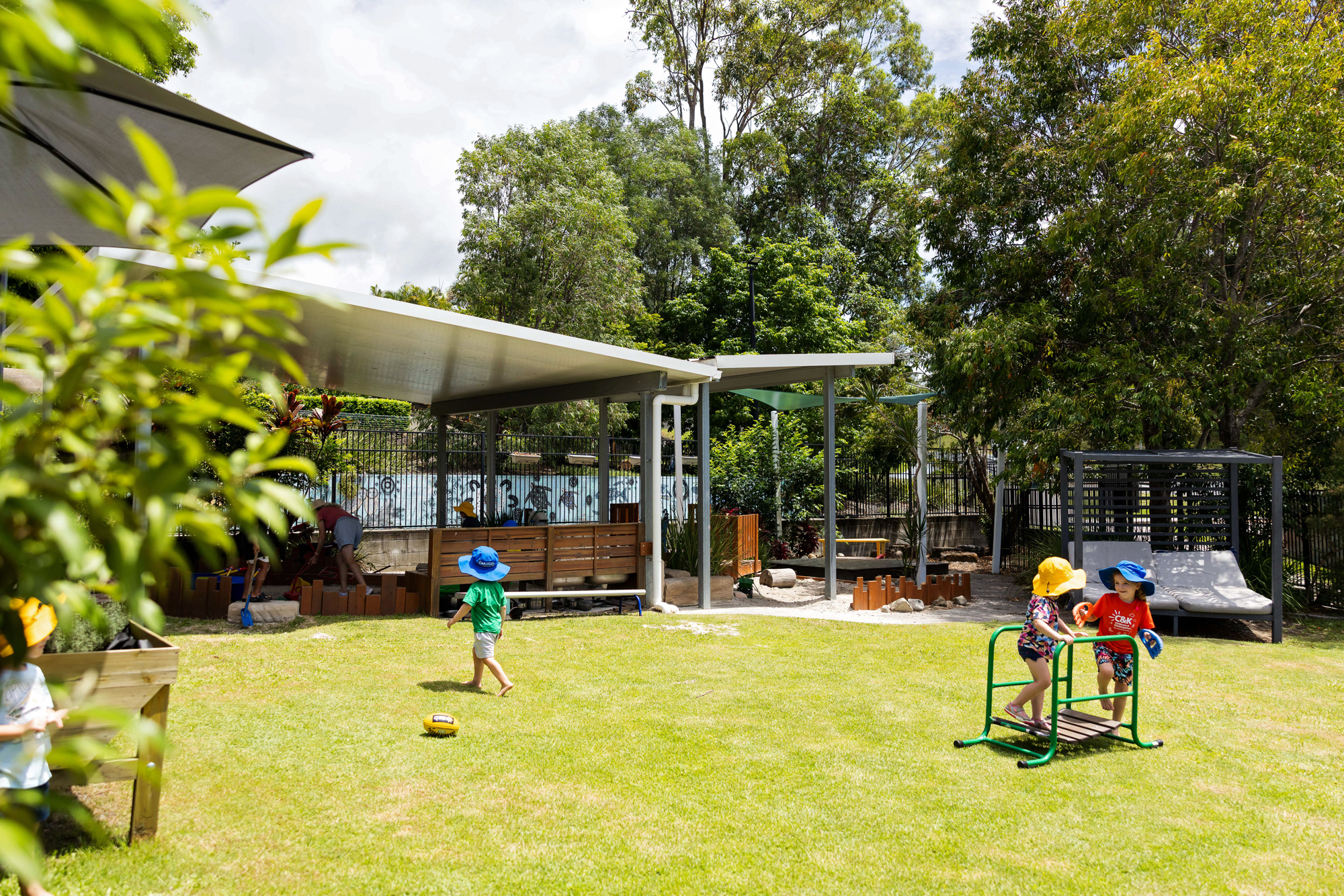 C&K Oxenford - outdoor space
