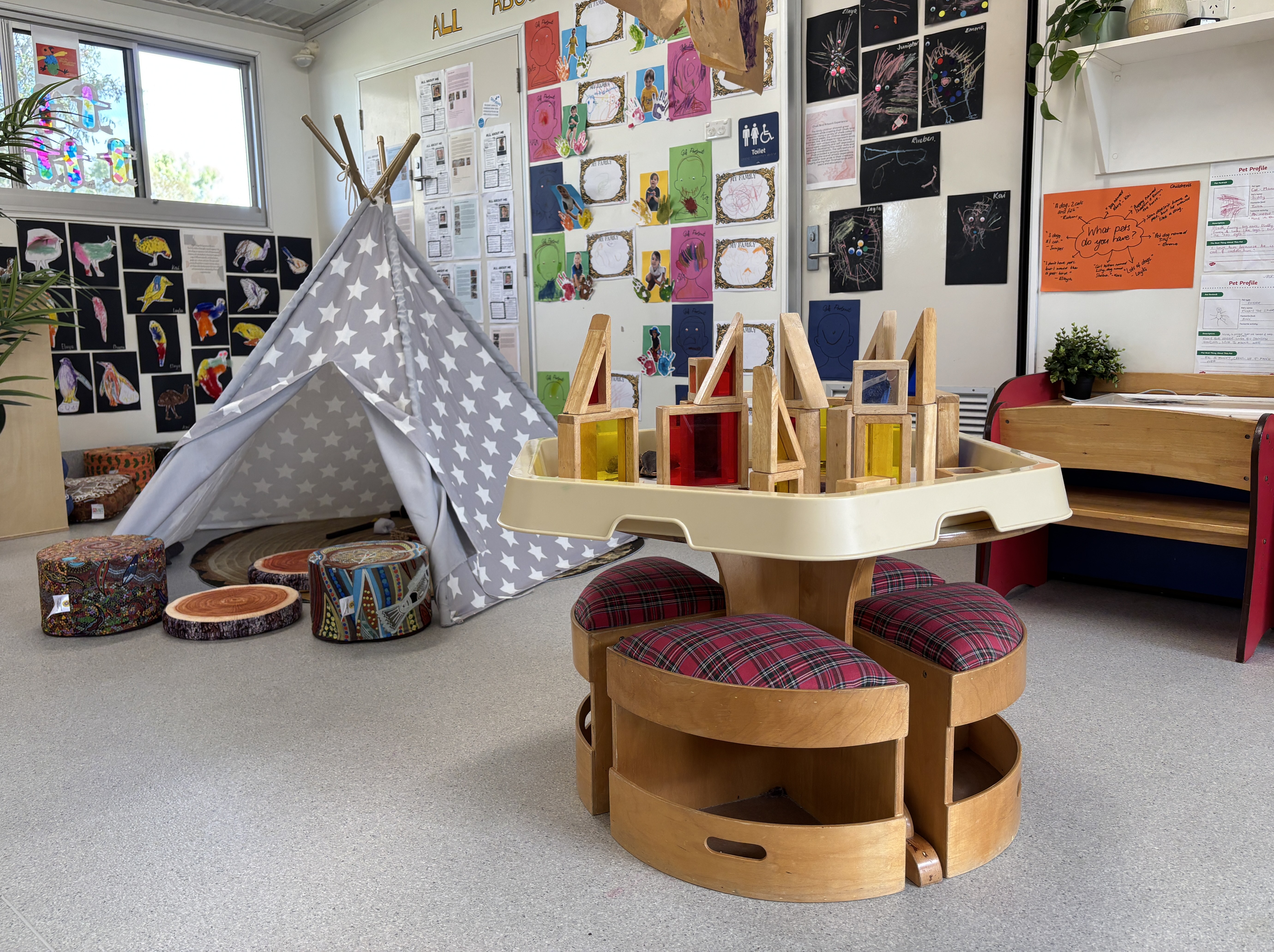 C&K Beachmere - indoor space