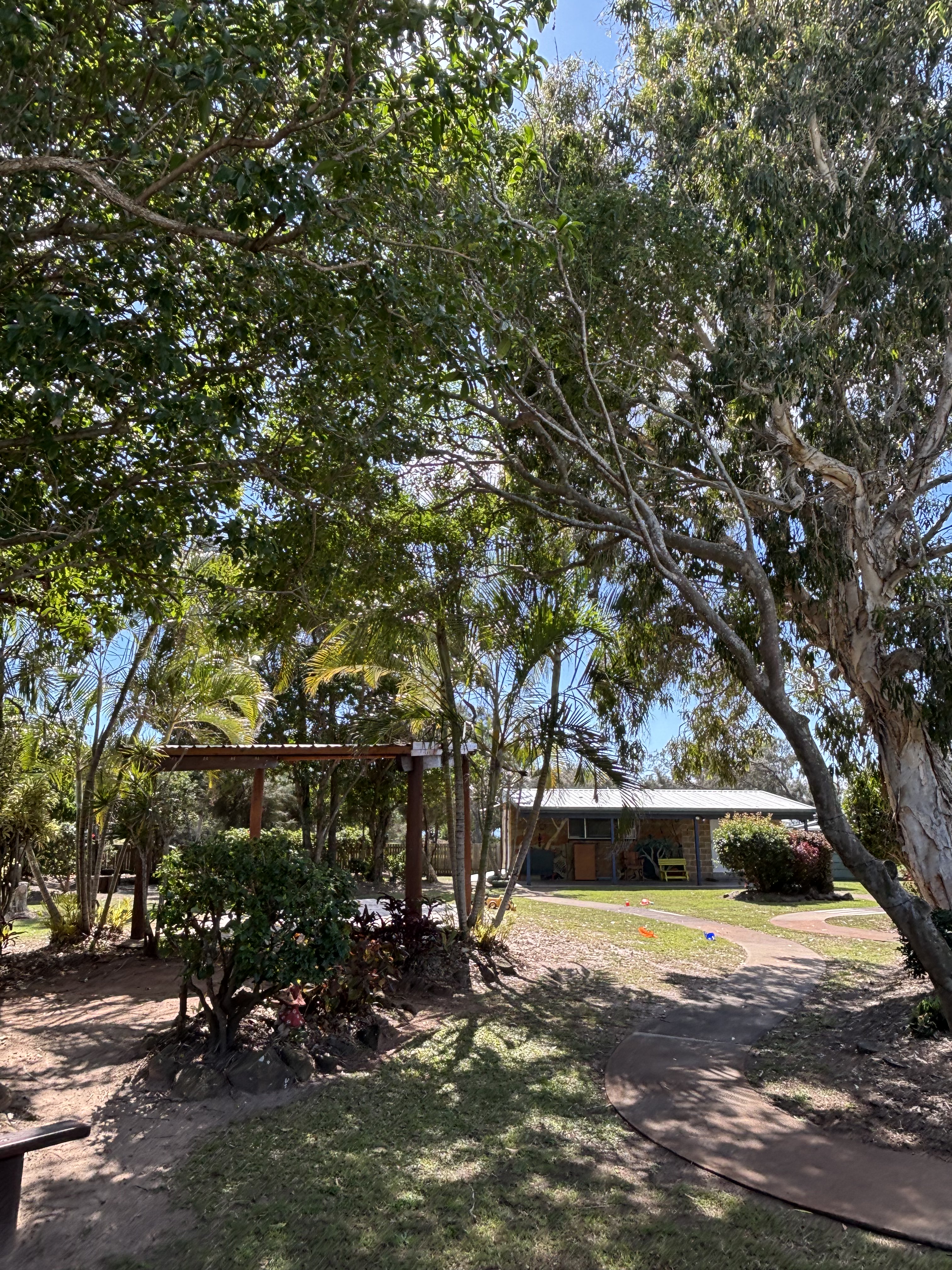 Large natural outdoor play space