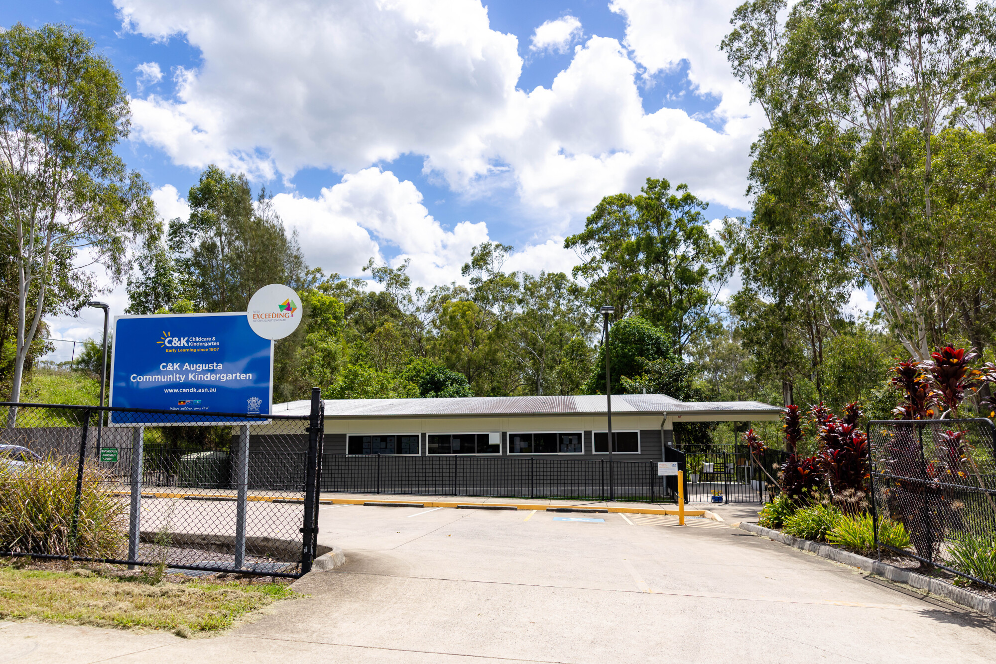 C&K Augusta - front of centre