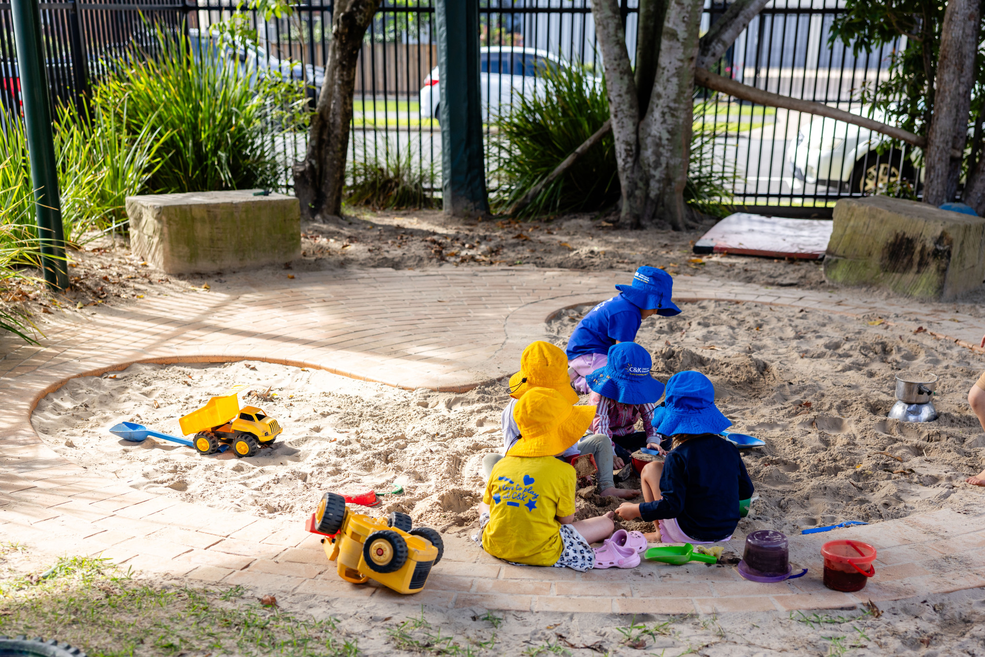 C&K Caboolture - children in the sandpit