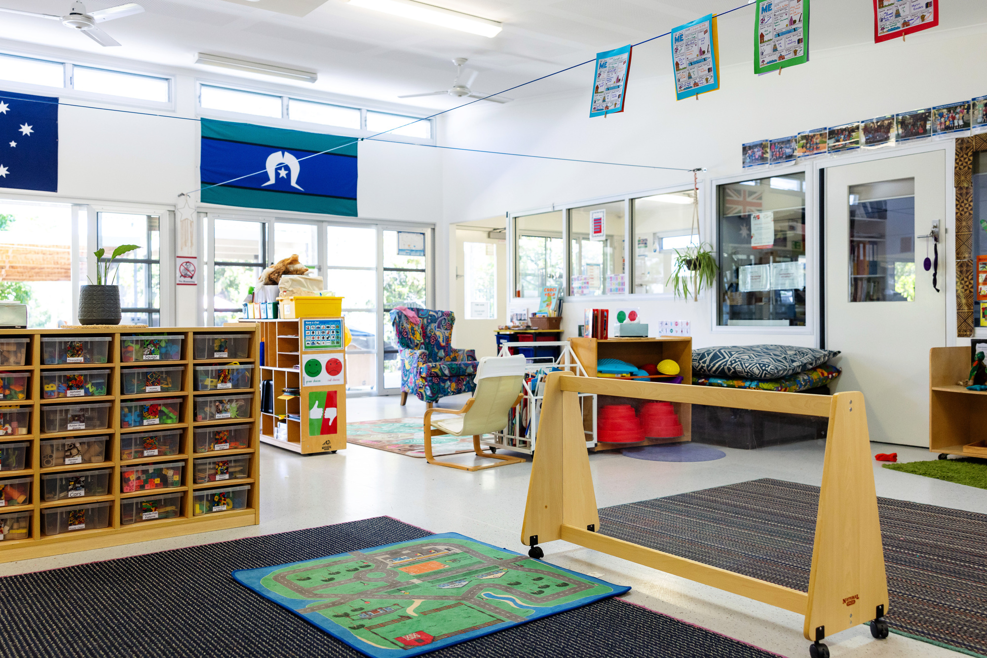 C&K Eagleby South - indoor space