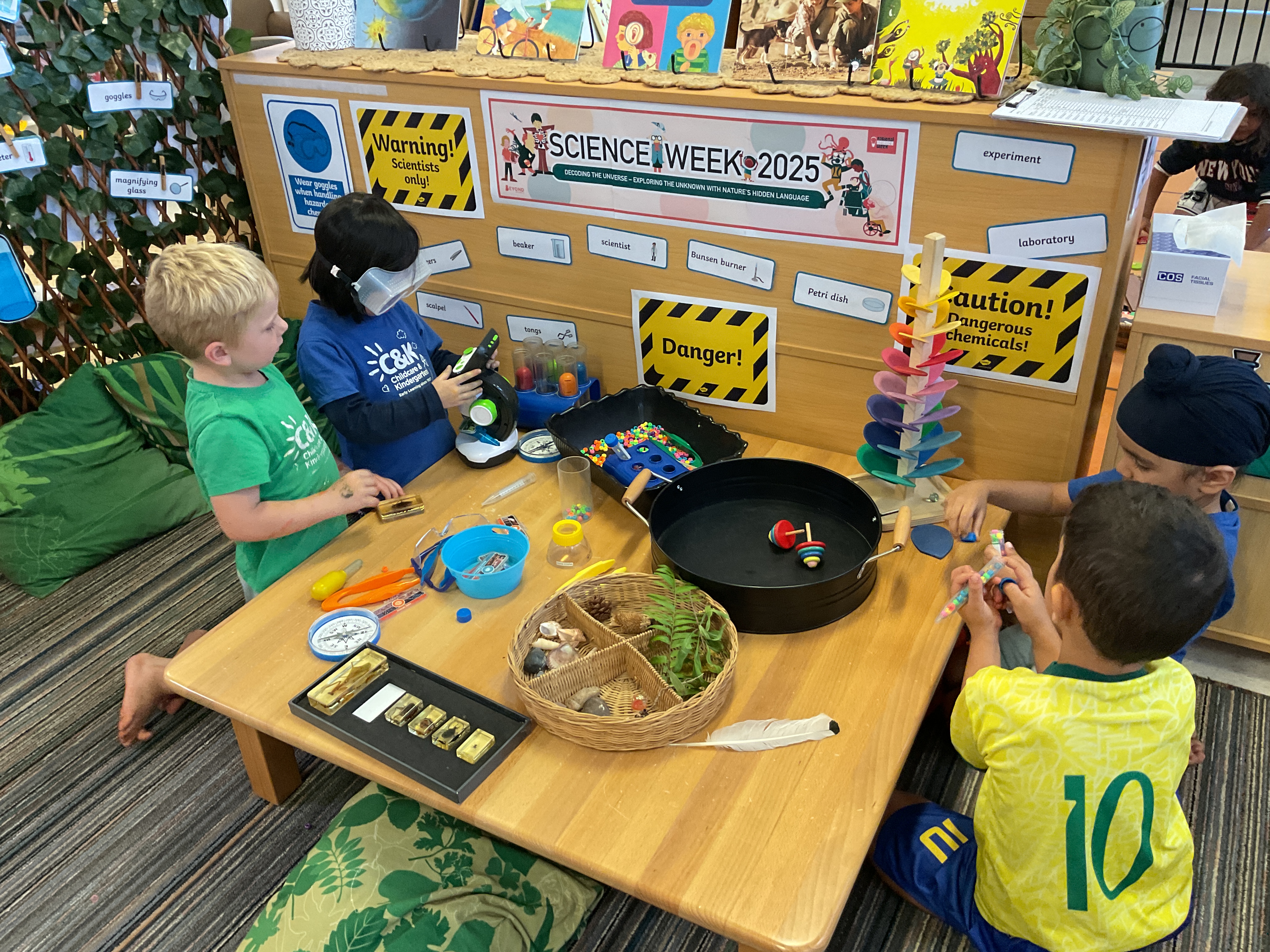 C&K Oonoonba - science week