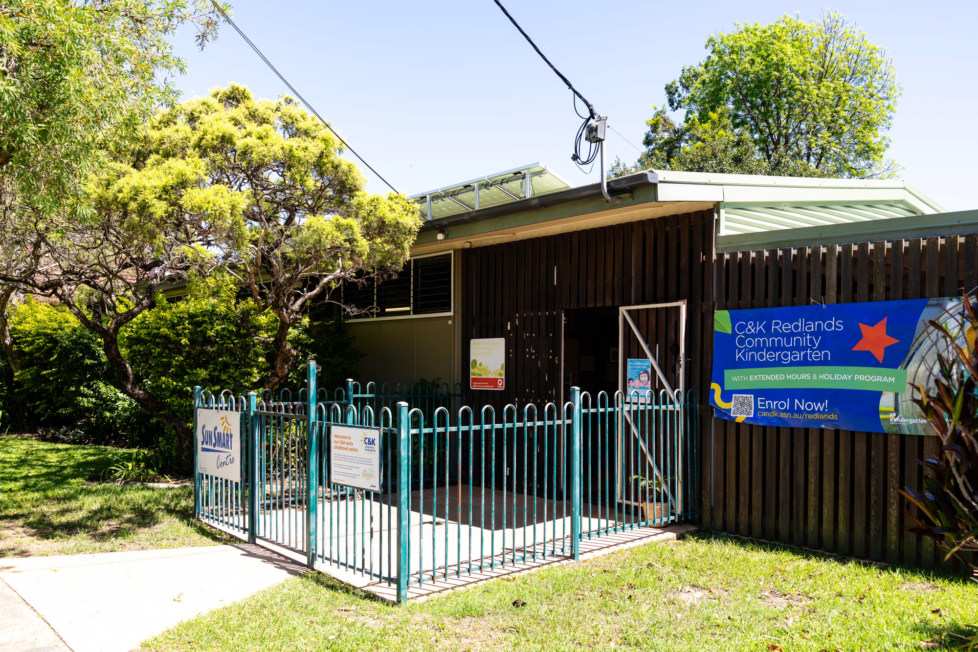 C&K Redlands - front of centre