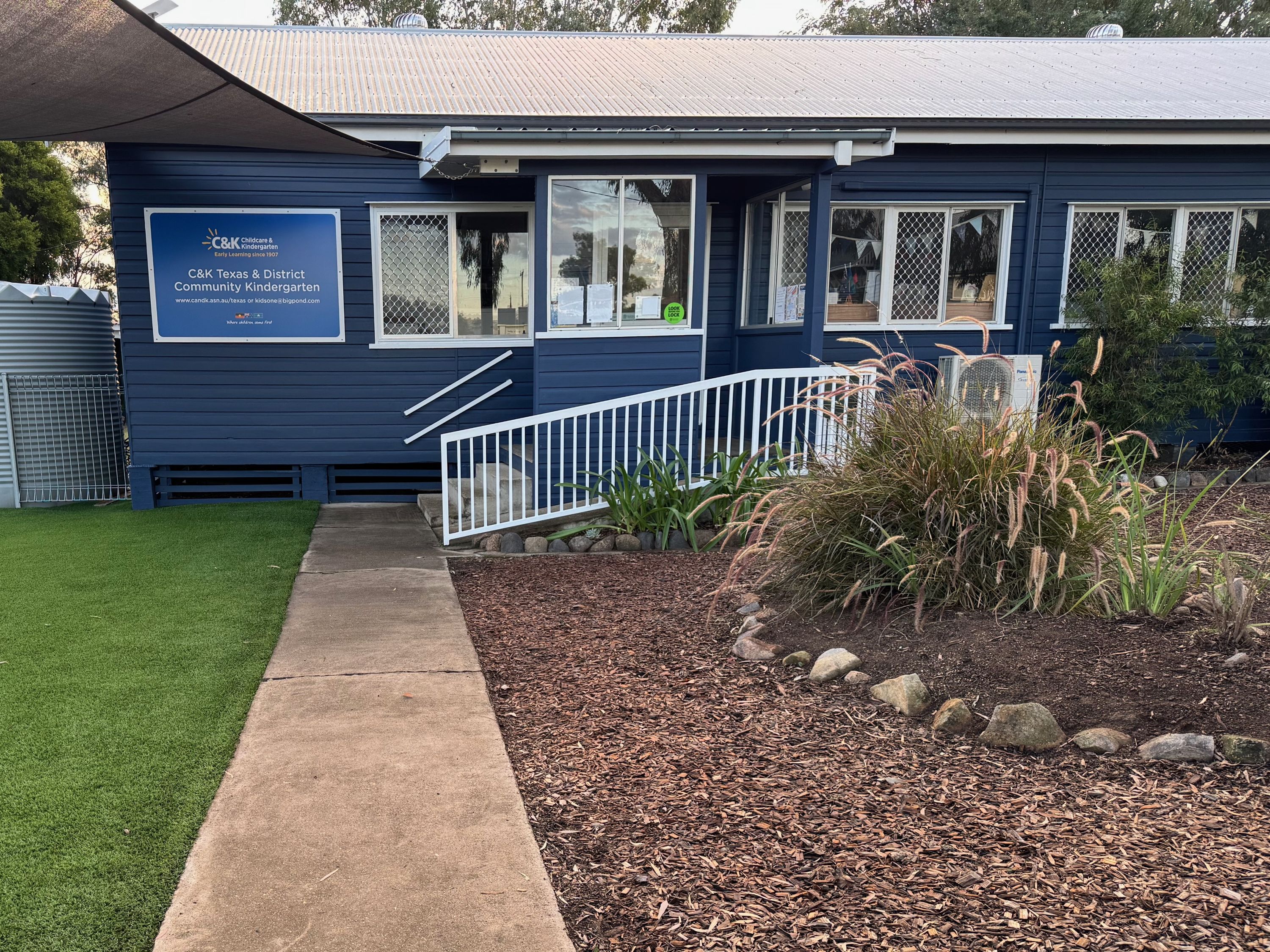 Texas & District Kindergarten - front of centre